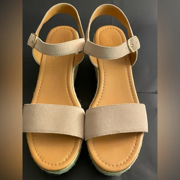 Women’s J CREW Strappy Canvas Espadrille Wedges Size 10 Beige Taupe Tan NWOT - Picture 2 of 8